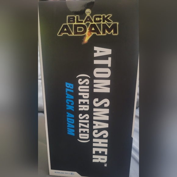 DC Black Adam Movie MegaFig - Atom Smasher (Big Size) - Picture 6 of 6